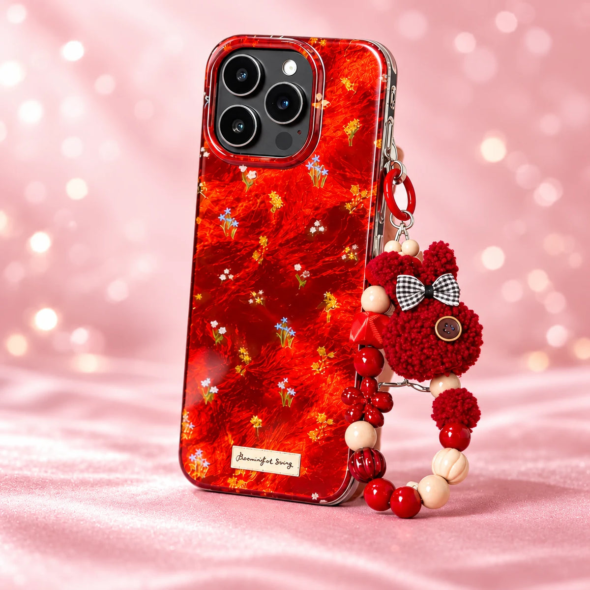 Elegant Flower With Pretty Charm